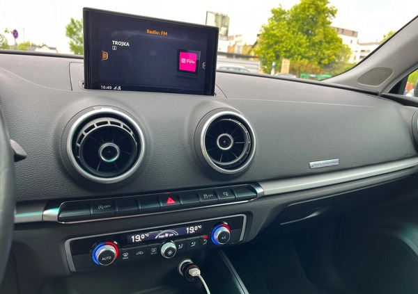 Audi A3 cena 61900 przebieg: 138000, rok produkcji 2016 z Września małe 667